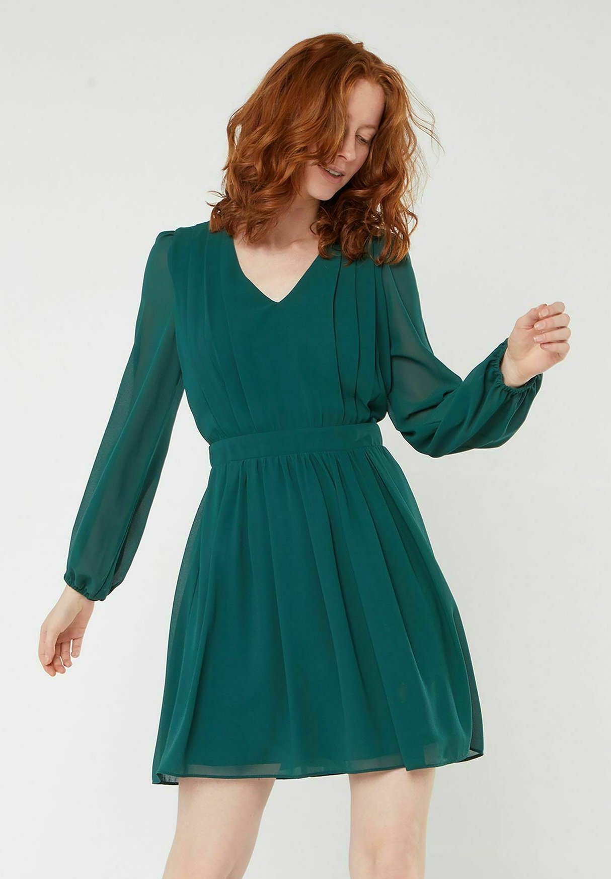 robe naf naf verte