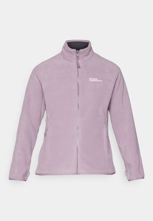 Veste en polaire violette avec col montant, fermeture éclair intégrale, deux poches latérales et accent de logo sur la poitrine. Texture douce et design ajusté.