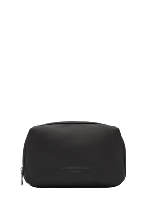 Pochette cosmetica nera realizzata in materiale morbido con forma arrotondata, dotata di una cerniera argento e logo del brand impresso sul frontale.