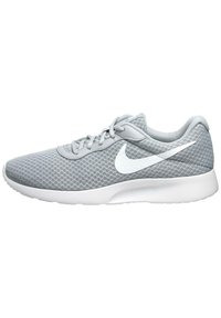 Nike Performance NIKE TANJUN M2Z2 - Zapatillas - wolf grey/white-barely volt black