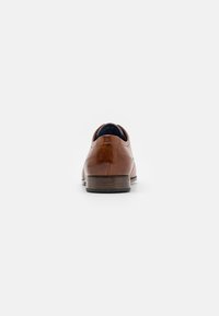 bugatti Zapatos de vestir con cordones - cognac