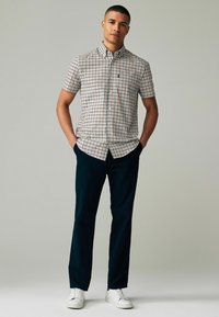 Next Skjorta - white green gingham