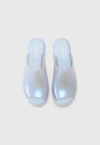 Melissa HYPE - Muiltjes met hak - pearly blue