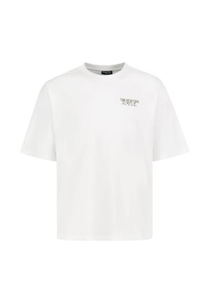 Weißes T-Shirt mit kurzen Ärmeln und kleinem Text "The New Era" und "The Future" auf der oberen linken Brust. Rundhalsausschnitt und lockere Passform.