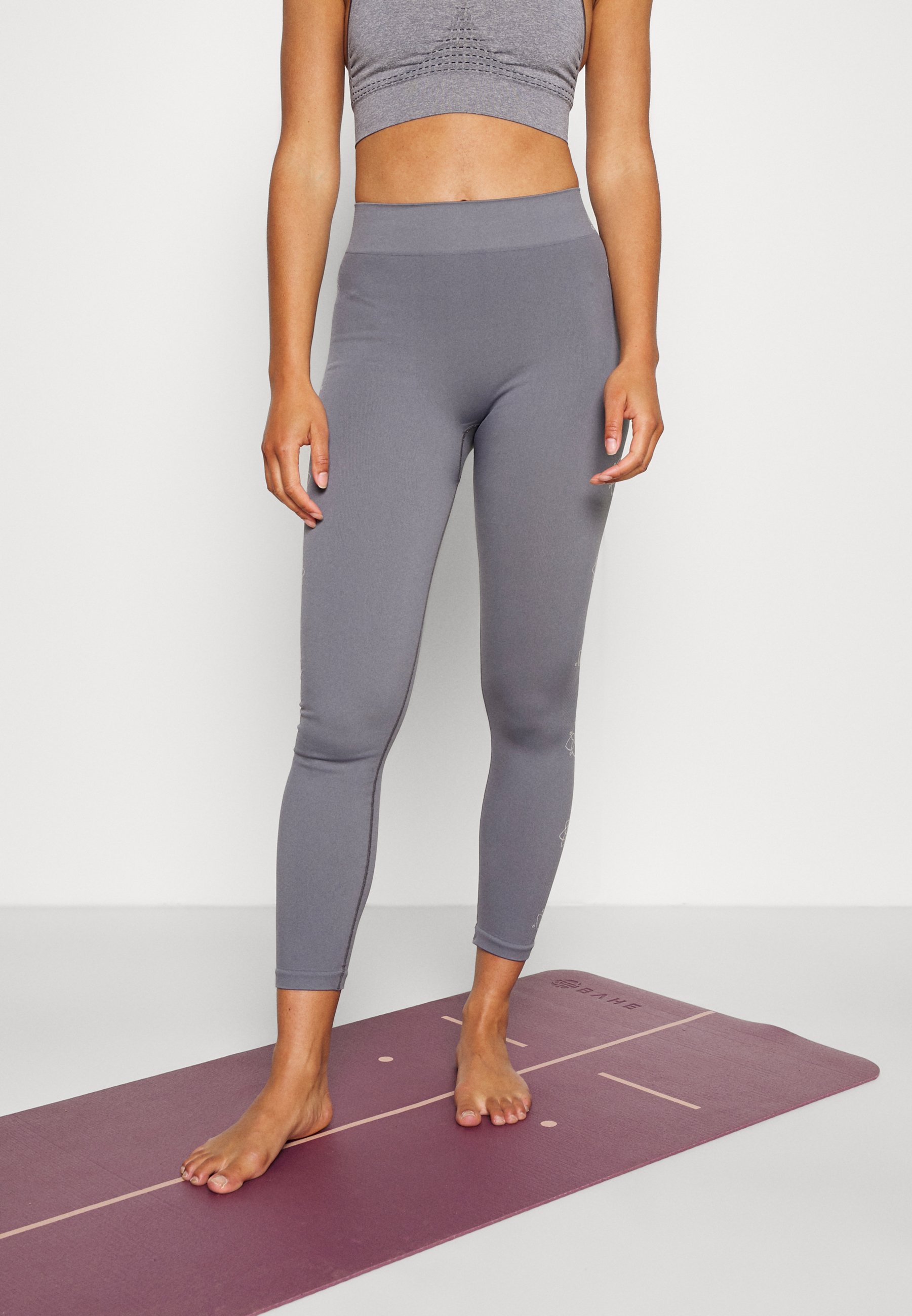 prana tights