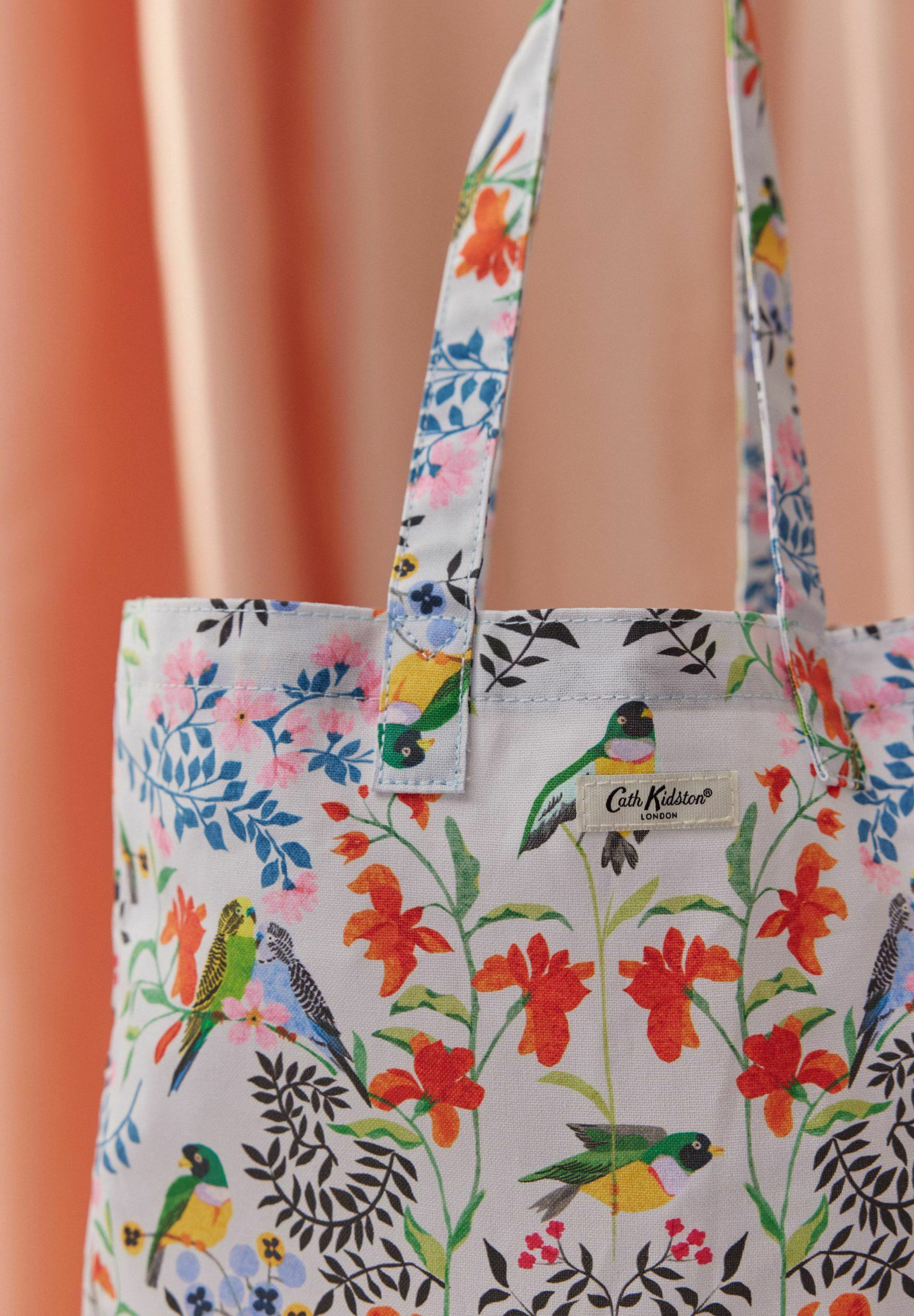 Cath Kidston BIRDS PRINT LARGE - Tote bag - white birds