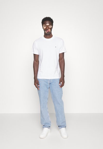 sandro CROSS - Camiseta básica - white