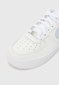 Thumbnail Image 6