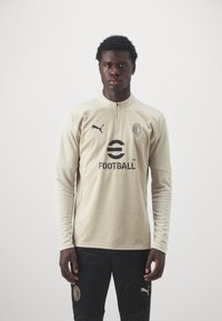 Puma AC MILAN PREMATCH 1/4 ZIP - Klupska odjeća - putty/prairie tan