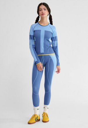 SEAMLESS TEE - Langærmet T-shirt - dutch blue