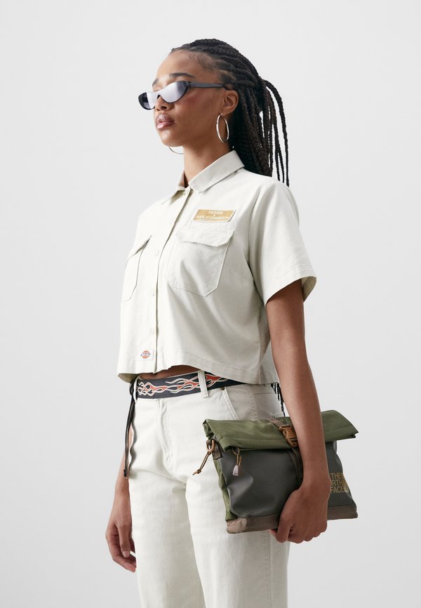 W DICKIES X HD CROP WORK SHIRT - Button-down blouse - silver birch4