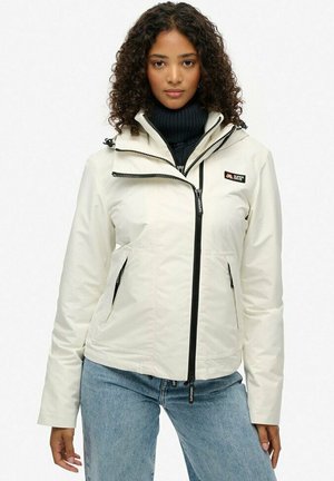 - Kurtka przejściowa