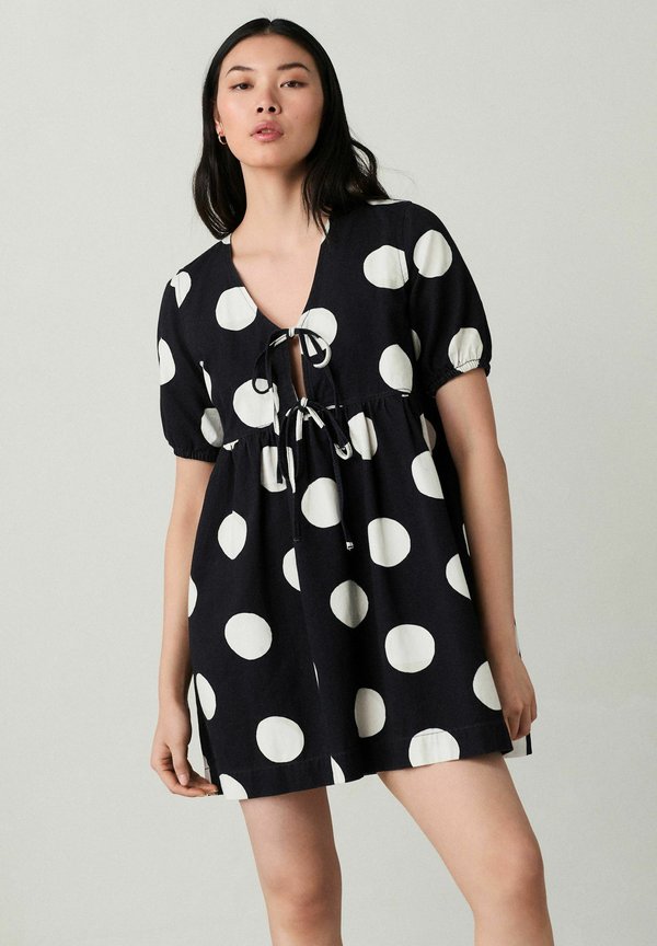 TIE FRONT - Jeanskleid - polkadot