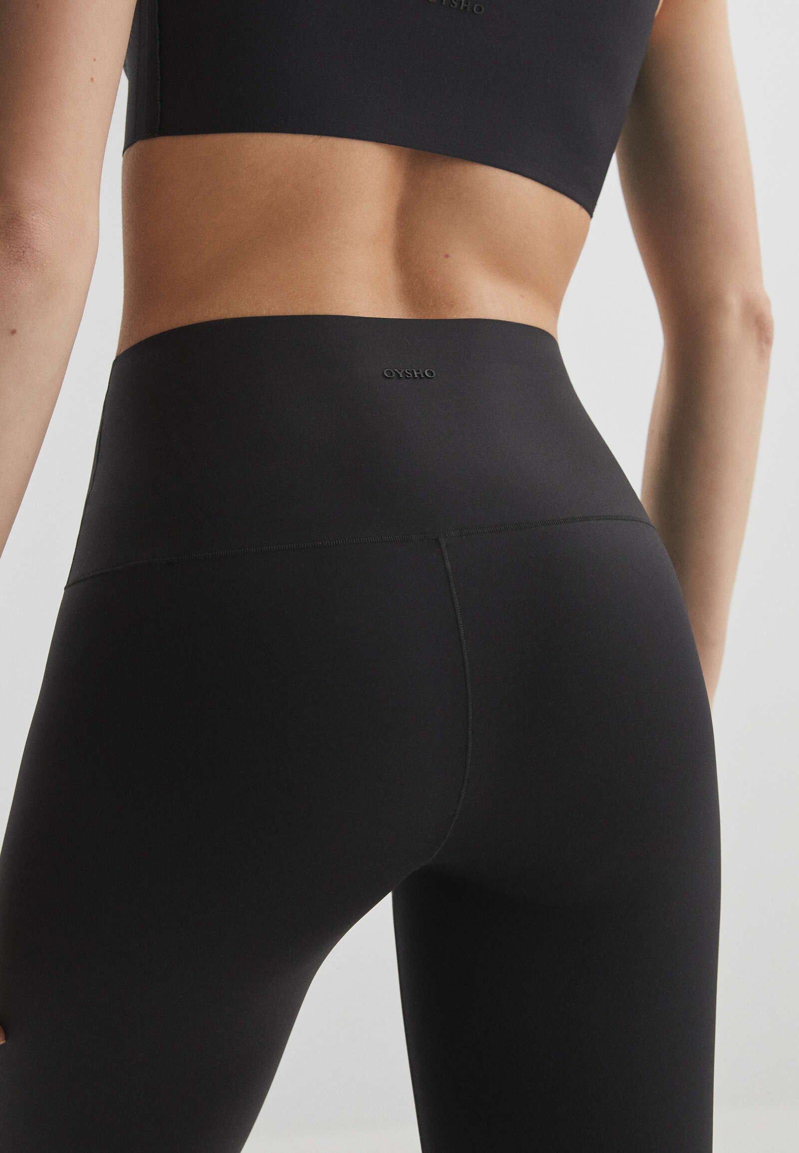 OYSHO PERFECT-ADAPT HIGH-RISE - Legging - black/zwart - Zalando.nl