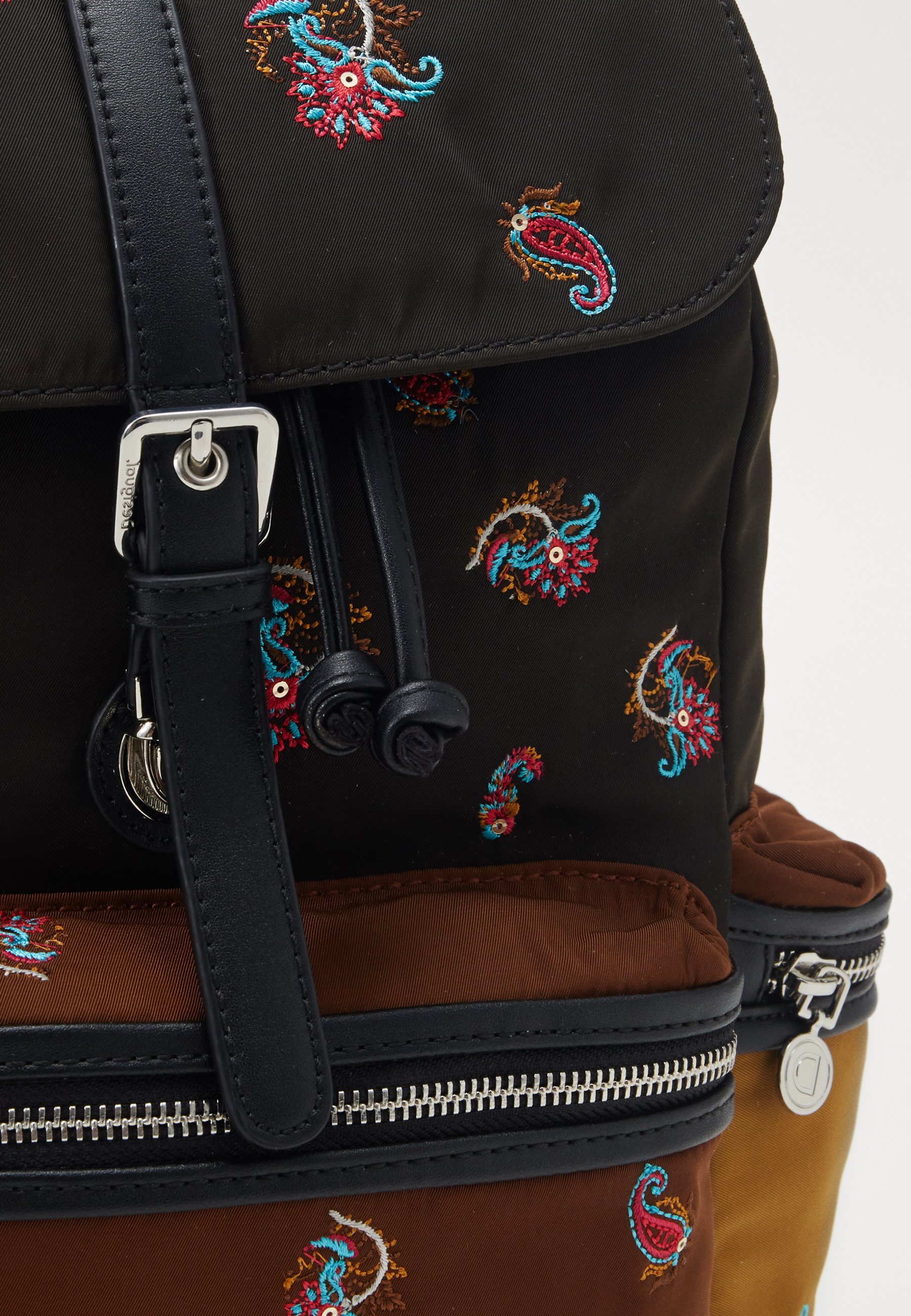 Desigual BACK BINDITRIBECA - Zaino - green/marrone - Zalando.it