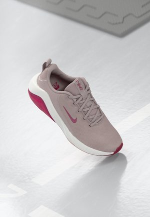 AIR ZOOM BELLA 7 - Treniņkurpes - particle rose/sweet beet/summit white