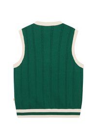Chaleco sin mangas verde de punto con patrones verticales de trenzas, cuello, sisas y dobladillo acanalados blancos que presentan una franja verde.