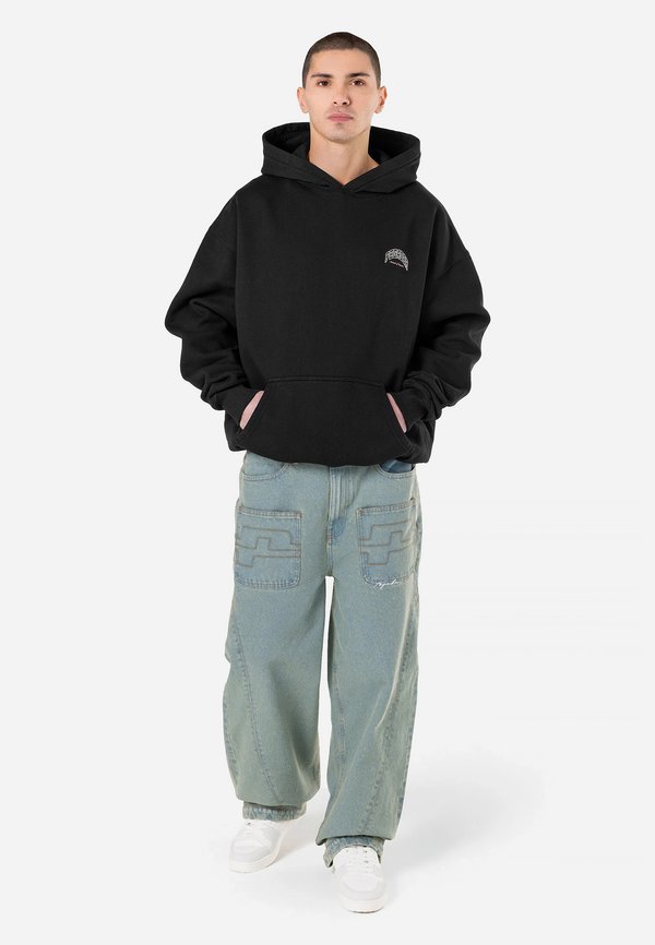 CREGO HOODIE - Hoodie4