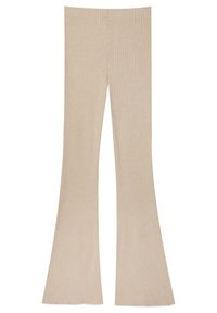 Beige geribbelde gebreide flared broeken met een gladde afwerking, voorzien van een hoge tailleband en een ontspannen pasvorm bij de dijen die uitloopt aan de onderkant.