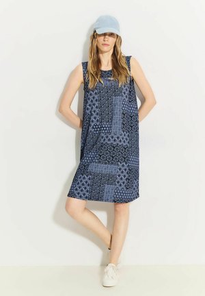 PATCHWORK PRINT - Jerseyjurk - blau