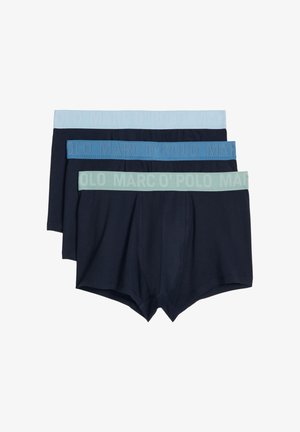 Drei marineblaue Boxer-Briefs übereinander gestapelt, jeweils mit einem andersfarbigen pastellfarbenen Bund in Hellblau, Mittelblau und Minzgrün, markiert mit "Marc O' Polo".
