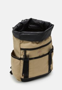 Dickies ASHVILLE ROLL TOP BACKPACK UNISEX - Hátizsák - khaki