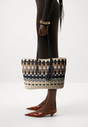 Tamaris TAS ANNKATHRIN - Shopping Bag - black