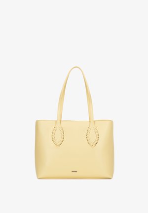 Žlutá kožená taška přes rameno s dvěma pletenými poutky na přední straně, plochými uchy a hladkým, strukturovaným tělem.