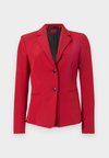 AGONIA - Blejzr - medium red