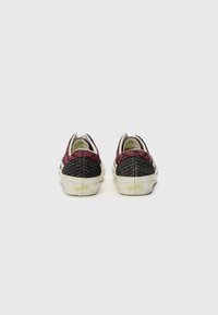 Vans OLD SKOOL 36 UNISEX - Trainers - bordeaux