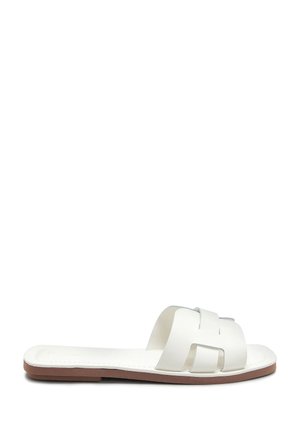 Mules - white