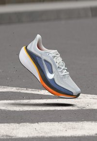 Δεν επιλέχθηκε, white/metallic silver-coloured/lapis/total orange/laser orange/off noir