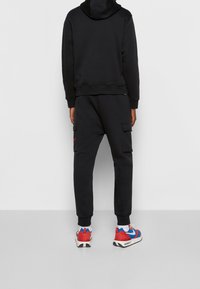 Nike Sportswear Luvtröja - black