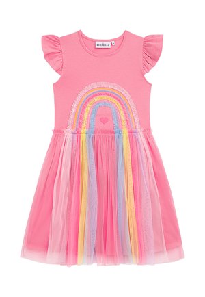 Rosa kurzärmeliges Kleid mit einem Regenbogendesign, mehrfarbigen Tüllschichten am Rock und einem Herz, das auf der Taille gestickt ist.