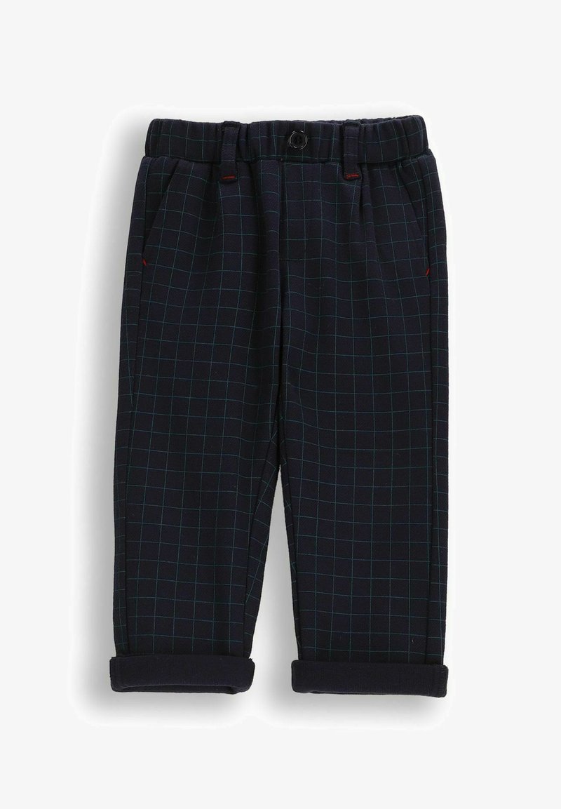 Granatowe spodnie w zieloną kratę, z elastycznym pasem, zapięciem na guzik, dwoma bocznymi kieszeniami i podwiniętymi nogawkami. Gładka faktura materiału.