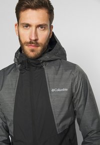 Columbia INNER LIMITS™ II JACKET - Hardshell striukė - black/graphite heather