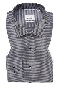 Camicia Eterna in vestibilità moderna, in pattern check bianco e nero, realizzata in cotone dinamico, con colletto a punta e bottoni neri.