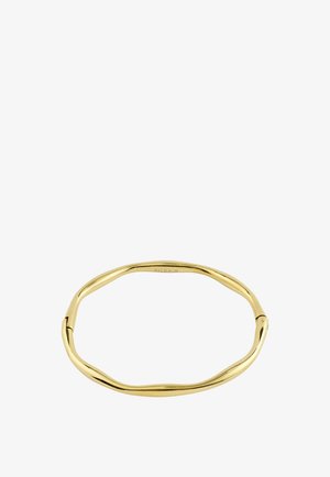 Kullatooni ebaühtlasest metallist käevõru, millel on sile ja poleeritud viimistlus ning varjatud kinniti.