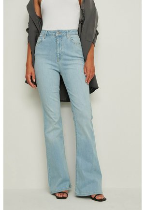 NA-KD Jeans Bootcut - blue