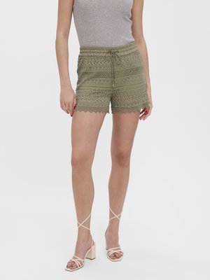 Vero Moda VMHONEY - Shorts - laurel wreath