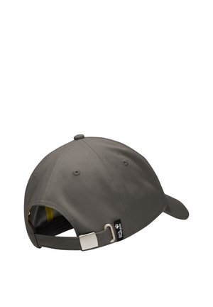 Casquette de baseball gris foncé avec une lanière réglable en métal et une petite étiquette noire avec le logo Jack Wolfskin à l'arrière.