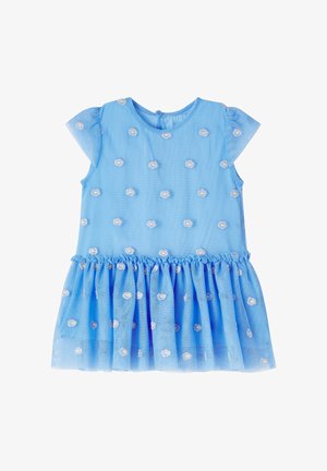 Niebieska sukienka dla malucha z krótkimi rękawami, tiulową spódnicą i haftem białych stokrotek na całej powierzchni.