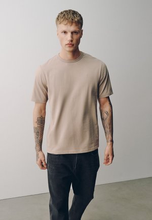Next, REGULAR FIT - TRIDENT T-SHIRT 4 PACK  . - T-Shirt basic - blue   neutral   green   lilac