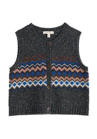 Pelēka adīta veste ar Fair Isle rakstu zilos, brūnos un krēmkrāsas toņos. Iekļauta apaļa kakla izgriezuma un pieci brūni pogas.