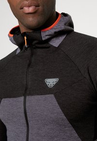 Dynafit TOUR THERMAL HOODY - Cipzáras pulóver - black out