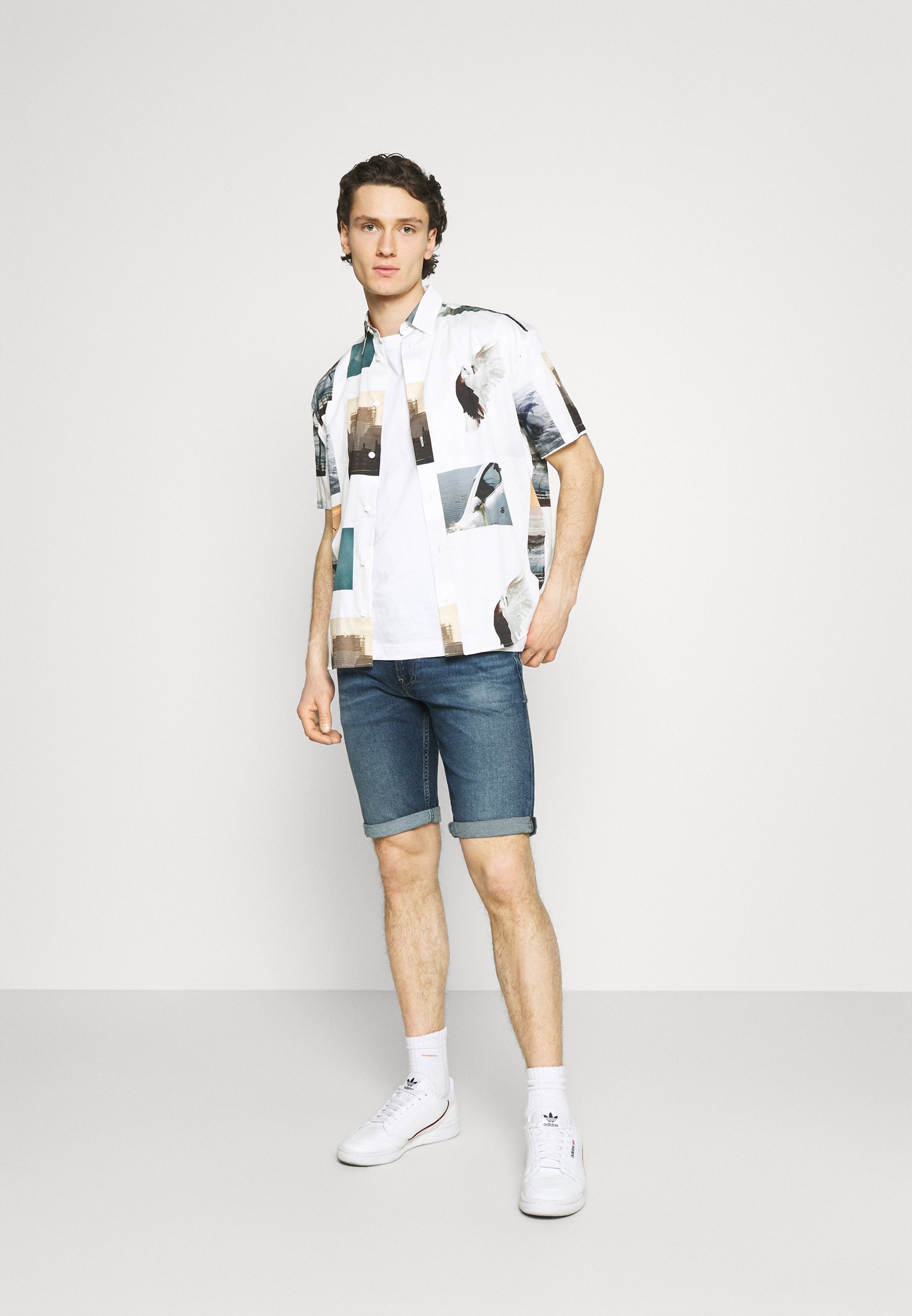 Tommy Jeans RONNIE RELAXED DENIM SHORT 