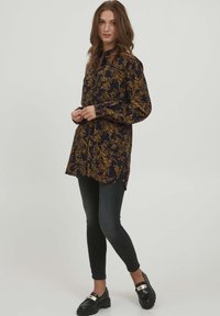 b.young BYJOSA - Button-down blouse - dried tobacco mix