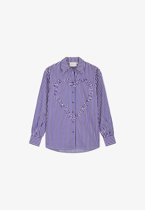 Langsleeve button-up shirt met verticale paarse en witte strepen, met een gerimpeld hartvormig ontwerp op de voorkant.