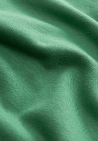 Self. Mikina - green