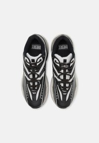 Diesel D-AIRSPEED - Sportcipő - grey/black
